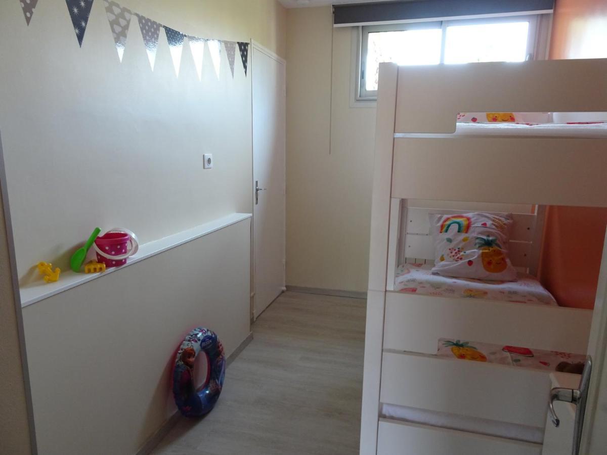 T3 150 M De La Plage, Climatisation, Piscine Et Parking Privatif - Le Lavandou Dış mekan fotoğraf